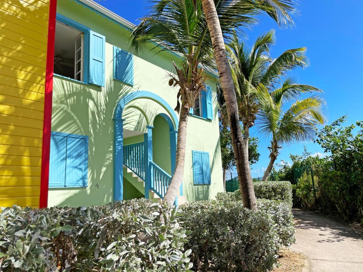 Orient Bay Beach Front Apartment Экстерьер фото