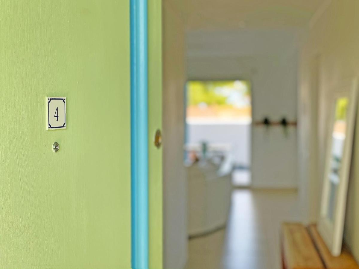 Orient Bay Beach Front Apartment Экстерьер фото